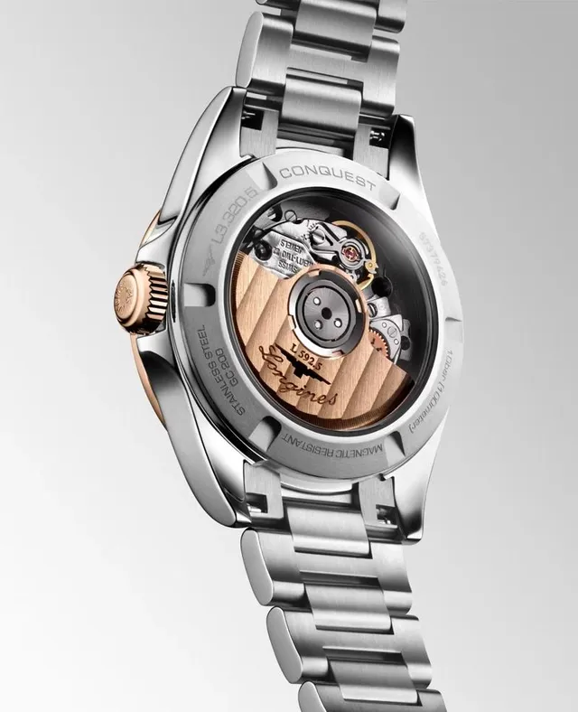 Longines Conquest 30mm — detail