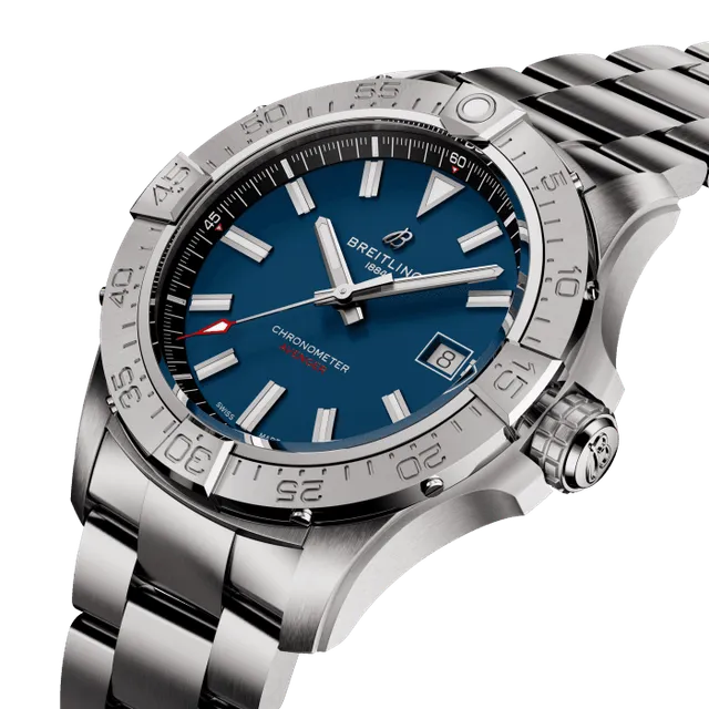 Avenger Automatic 42 — detail