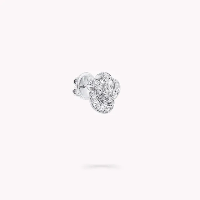 Серьги Tilda’s Bow Pavé Diamond Stud — detail