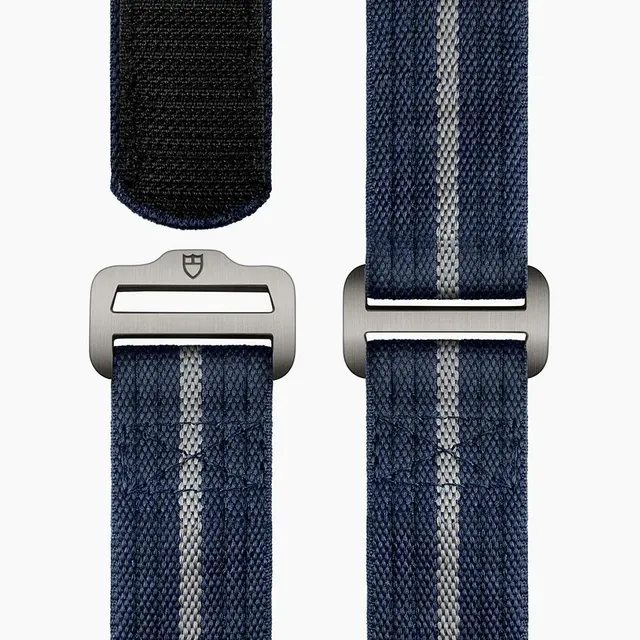 Pelagos FXD — detail