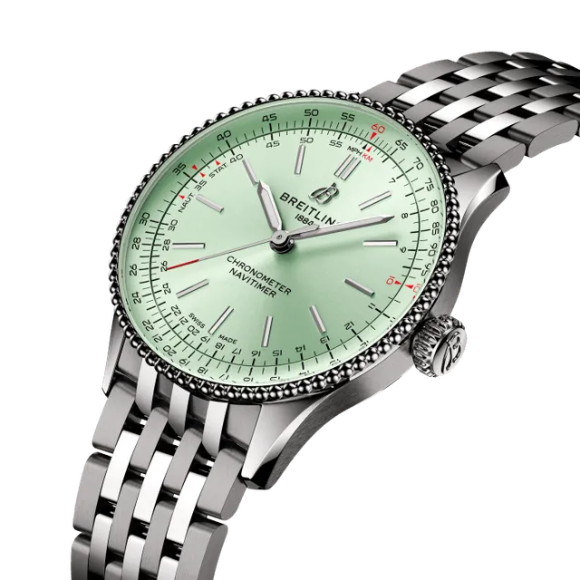 Navitimer 36 — detail