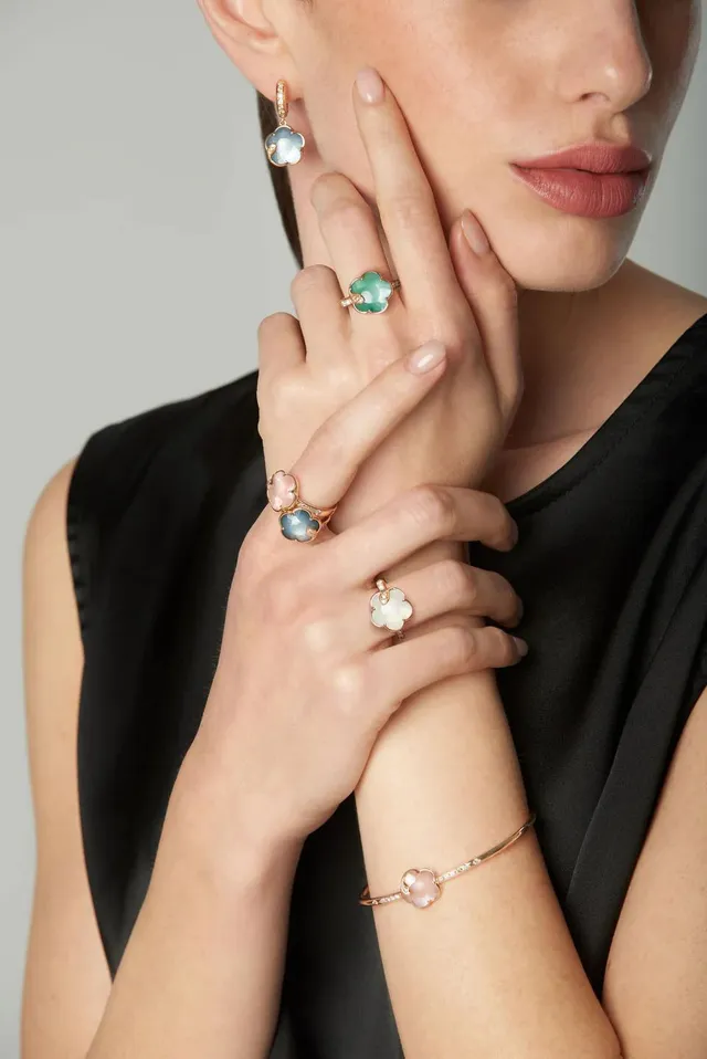 Браслет Petit Joli Pink Chalcedony — detail