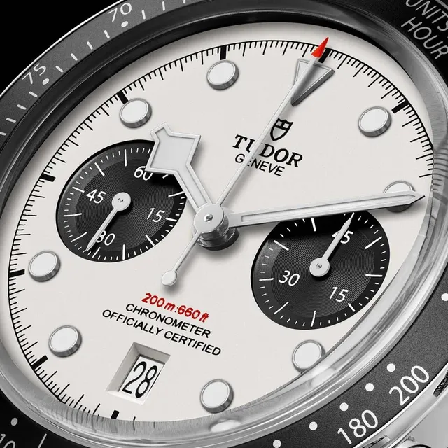 Black BAY Chrono — detail