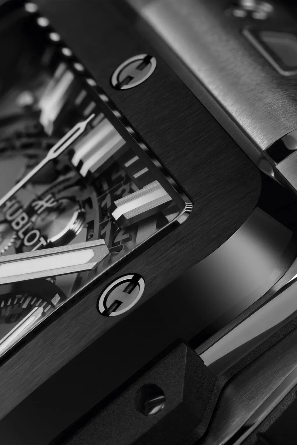 Square Bang TITANIUM CERAMIC 42mm — detail