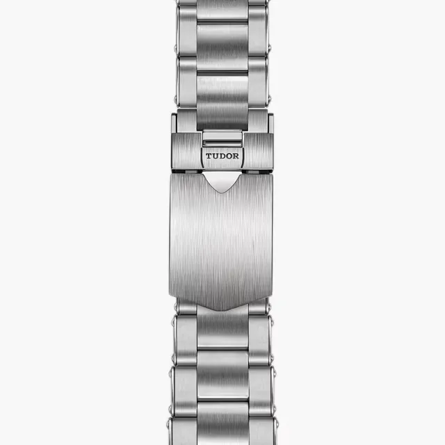 Black Bay GMT — detail