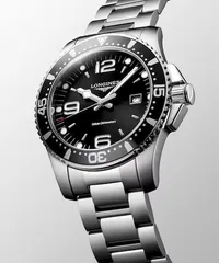 HYDROCONQUEST BLACK 44mm — detail