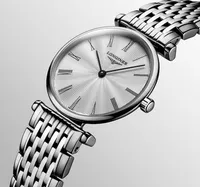 La Grande Classique de Longines Silver 24mm — detail