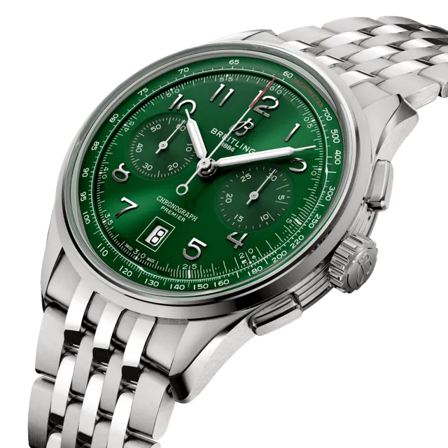Premier B01 Chronograph 42 — detail