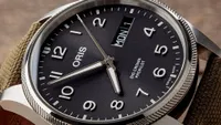 BIG Crown Propilot BIG DAY DATE — thumbnail 3