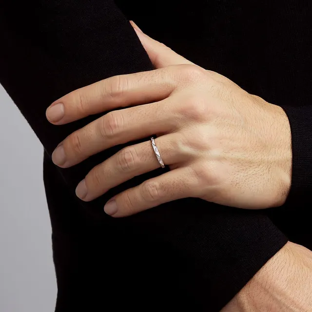 Ring Laurence Graff Signature Diamond 2.3mm — 4