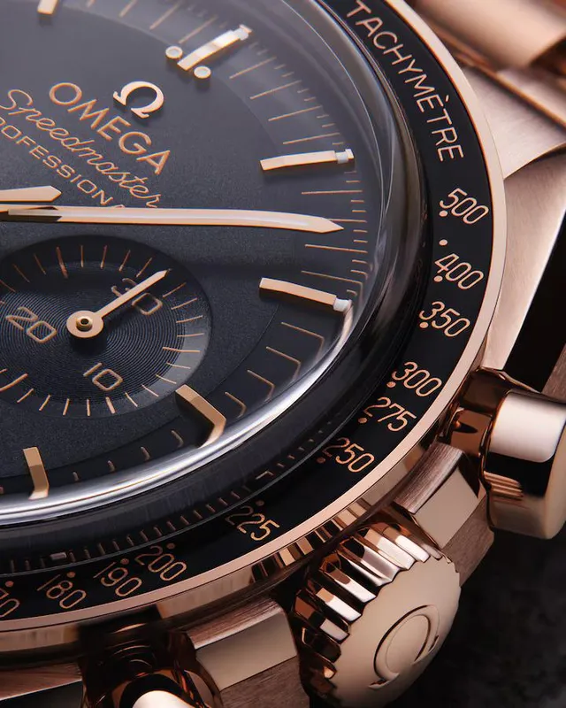 Moonwatch Professional Co‑axial Master Chronometer Chronograph 42 MM — 4