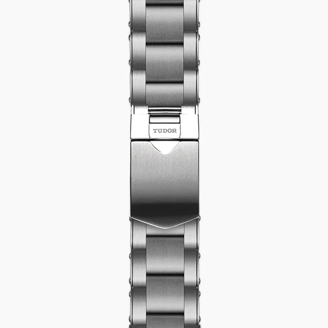 Black BAY Chrono — 4