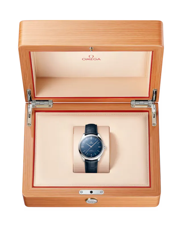 TRÉSOR OMEGA CO‑AXIAL MASTER CHRONOMETER 40 MM blue dial — 4