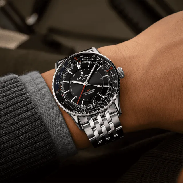 Navitimer Automatic GMT 41 — 5