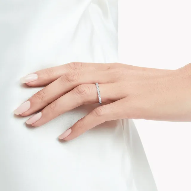 Ring Laurence Graff Signature Diamond 2.3mm — 5