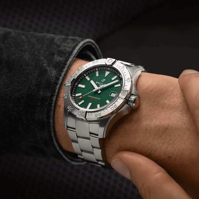 Avenger Automatic 42 — 6