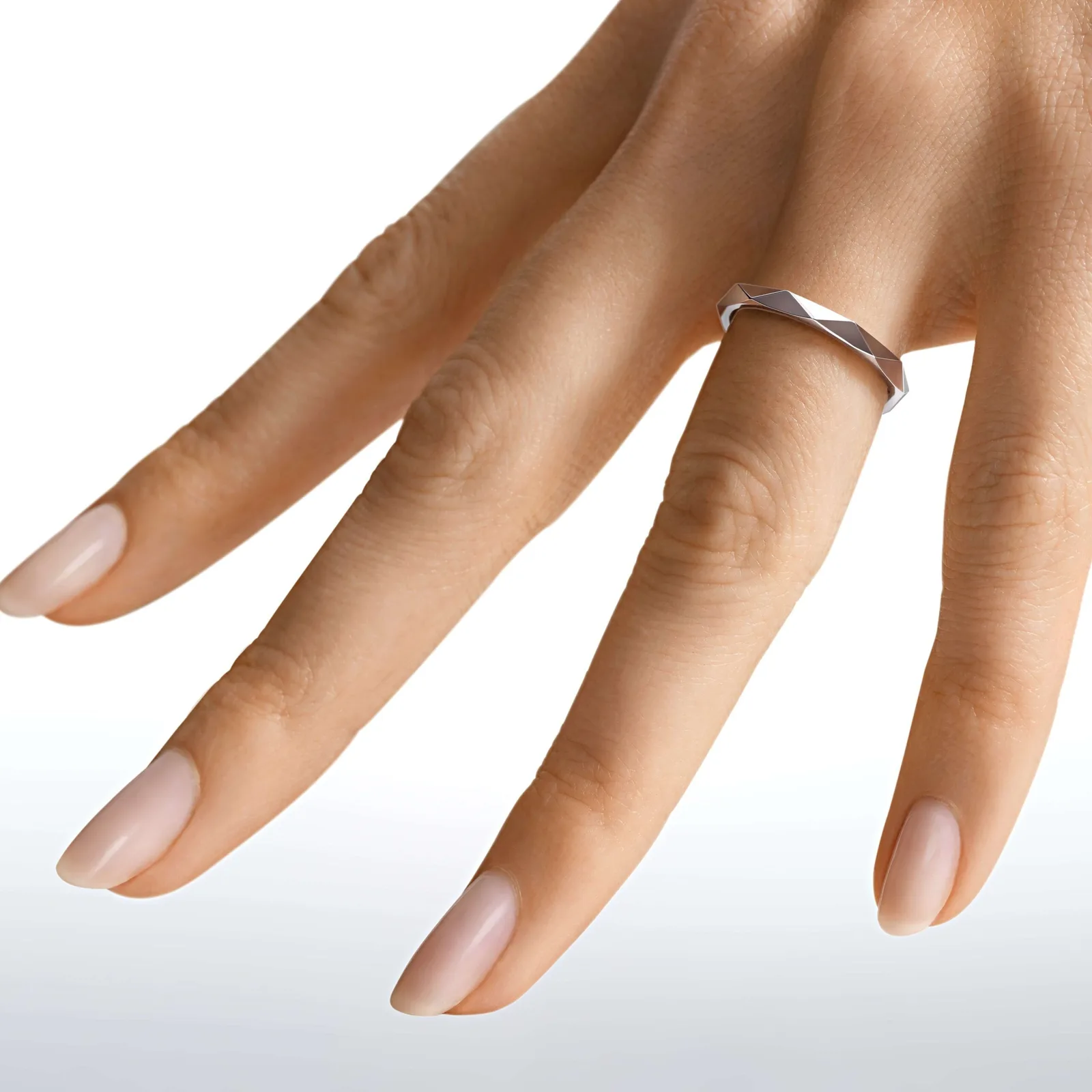 Ring Laurence Graff Signature 2.3mm — 6